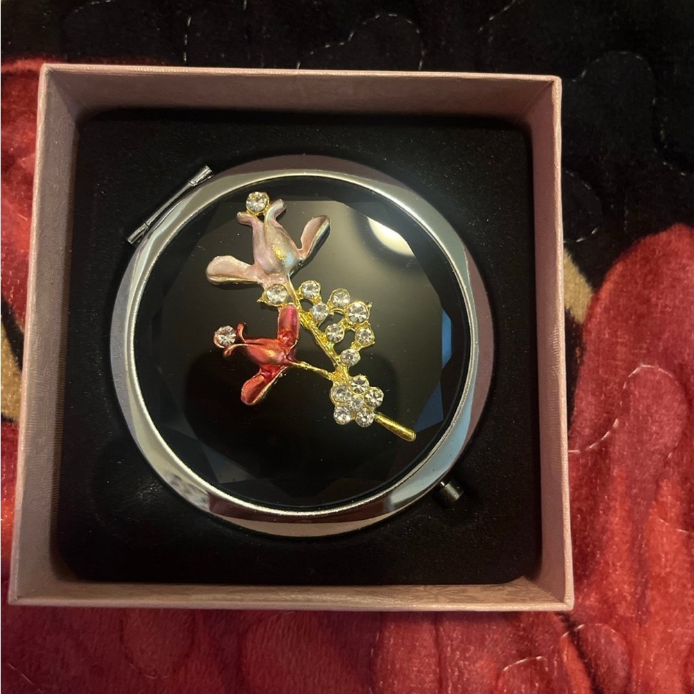 Double mirror compact - Picture 3 of 5